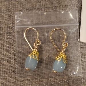 Women's earrings